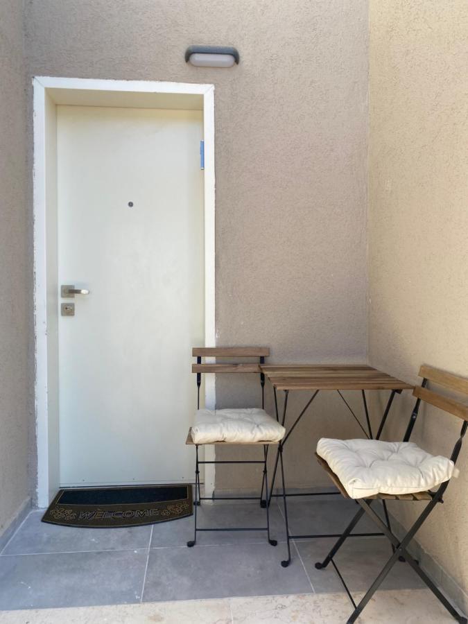 פנינת הדקל בבאר אורה Hotell Exteriör bild